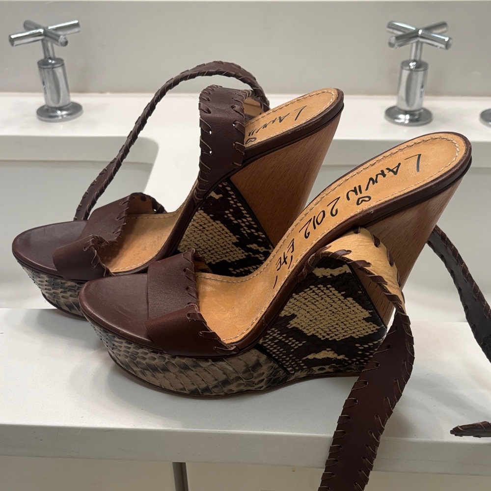 Lanvin 2012 été brown leather snakeprint wraparound wedges